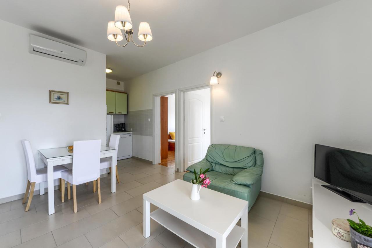 Zara 1 Appartement Kruševo Buitenkant foto